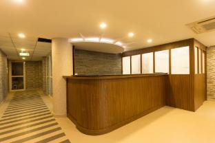 garden inn business hotel cochin