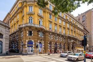 luxury number 1 apartments