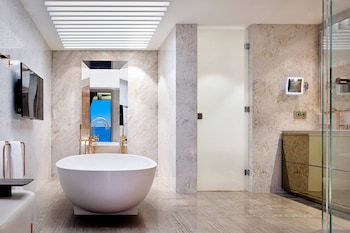 autograph collection paragraph resort and spa shekvetili