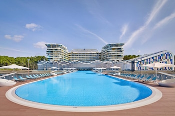 autograph collection paragraph resort and spa shekvetili