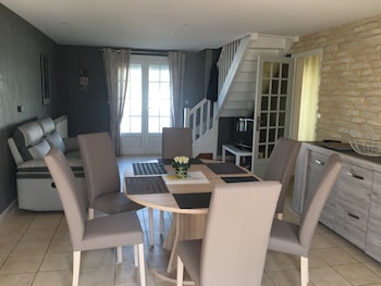 B&B De Saint Come De Fresne,,3 star