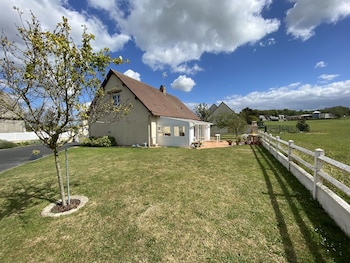 B&B De Saint Come De Fresne,,3 star
