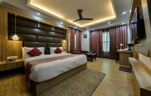 hotel royal milad