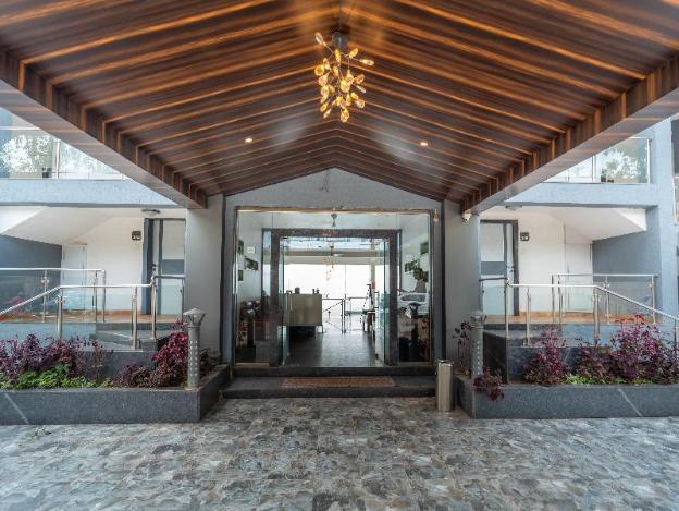 cloud mist resort and spa