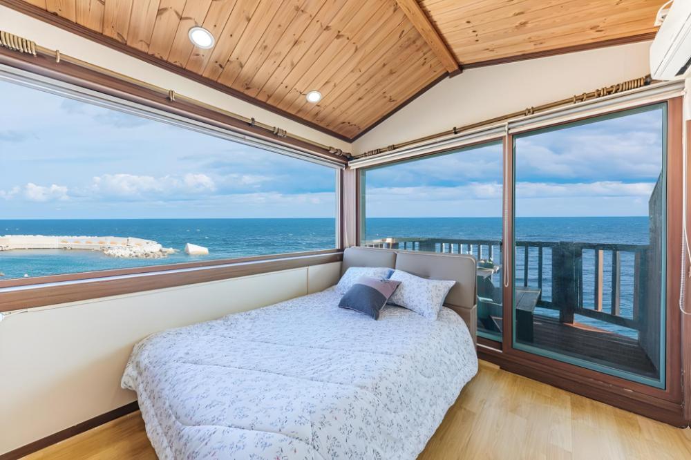 yeongdeok taebo pension