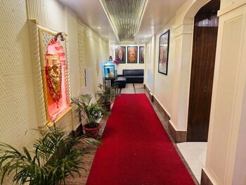 Hotel Rajasthan,,2 star