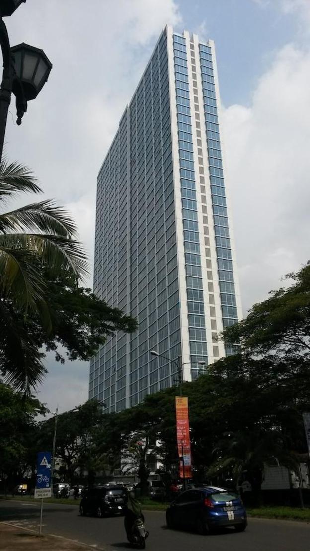 u residence karawaci by ana room