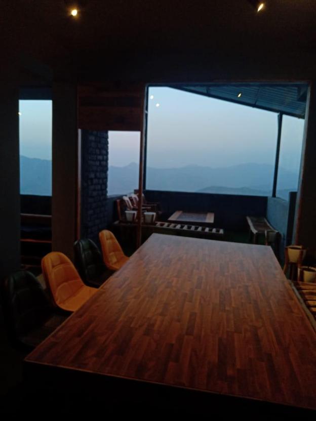 zephyr house casa stay