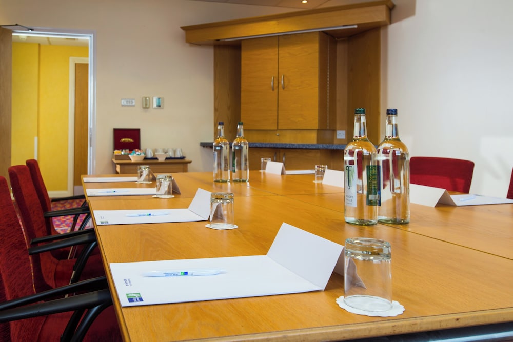 holiday inn express bradford city centre by ihg
