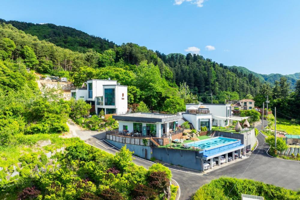 gapyeong bobo pool villa