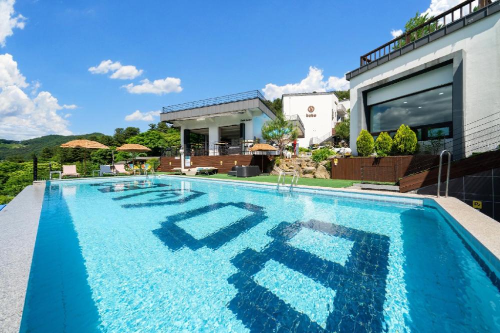 gapyeong bobo pool villa