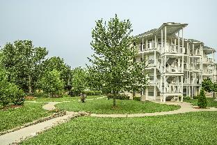 the suites at fall creek