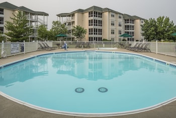 the suites at fall creek