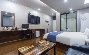 wanju grand hotel