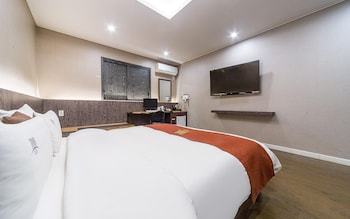 wanju grand hotel