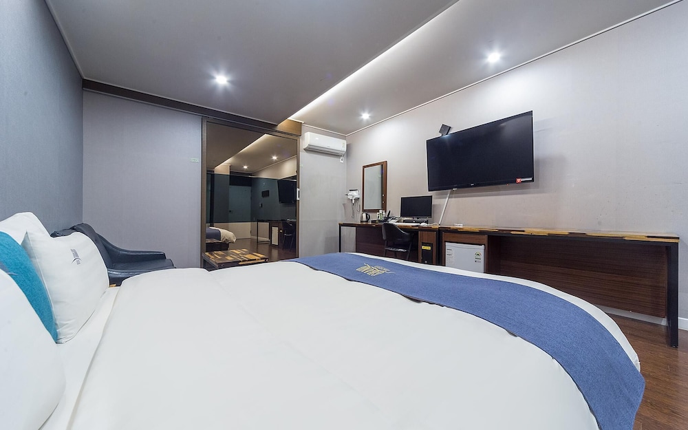wanju grand hotel