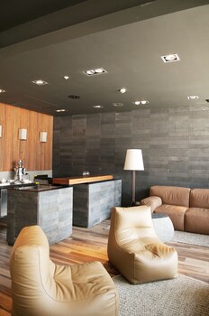 Enjoy Santiago - Hotel Del Valle,Los Andes>>Calle Larga,5 star