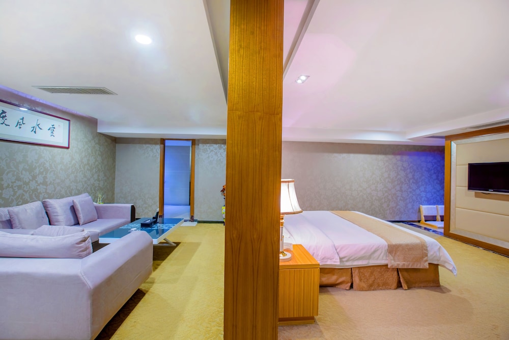 louis hotel zhongshan