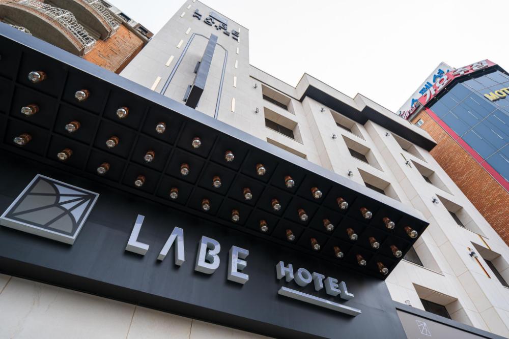 labe hotel