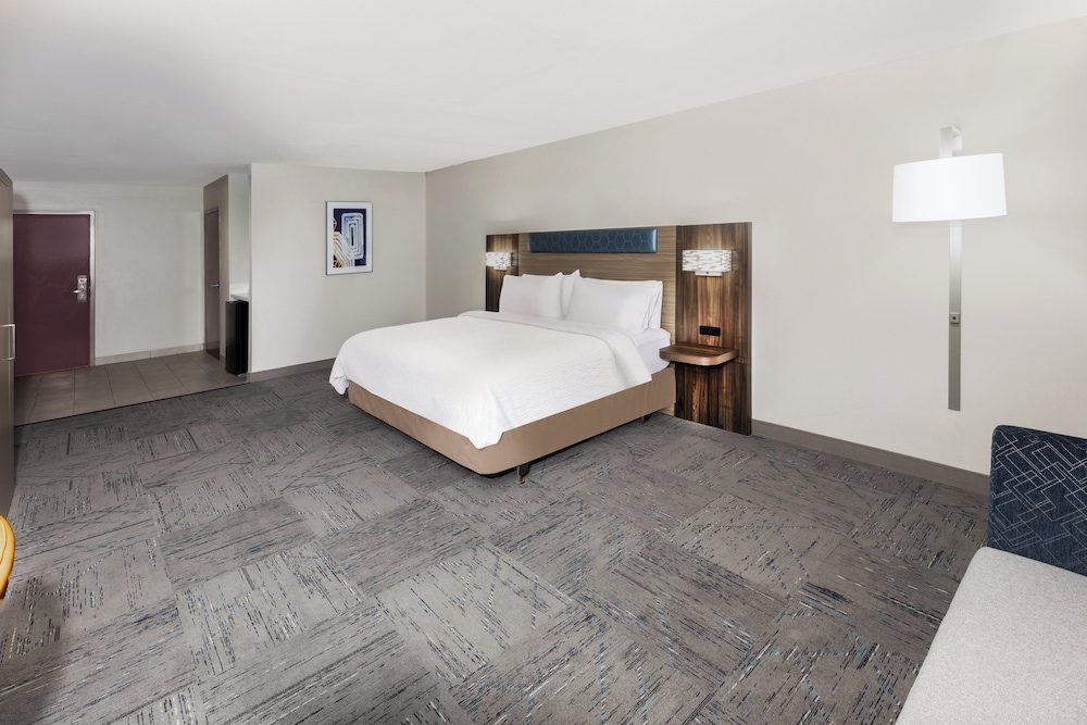 holiday inn express breaux bridge by ihg