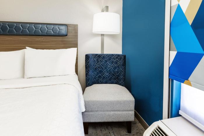 holiday inn express breaux bridge by ihg