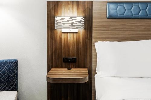 holiday inn express breaux bridge by ihg