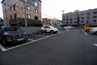gangneung crystal motel