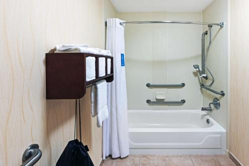 hampton inn aiken
