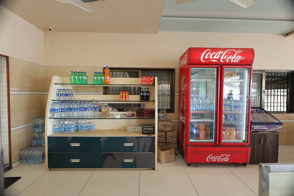 the horizon hotel surat