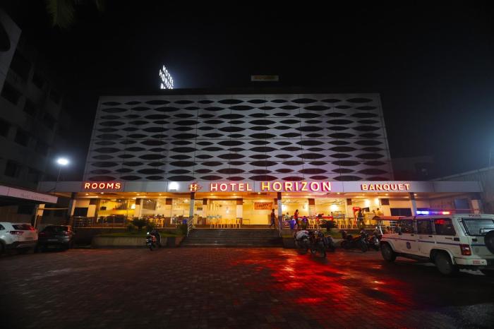 the horizon hotel surat
