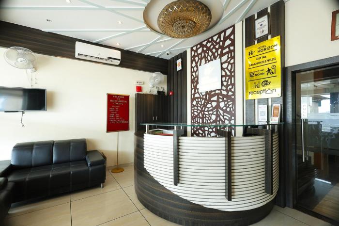 the horizon hotel surat