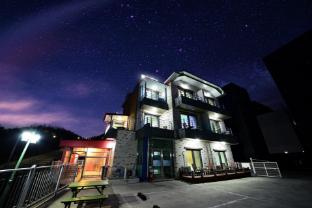 donghae red roof pension