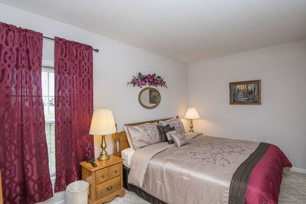 colonial crest condo 104 by heritage cabin rentals