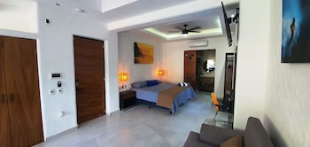 casa makawe adults only