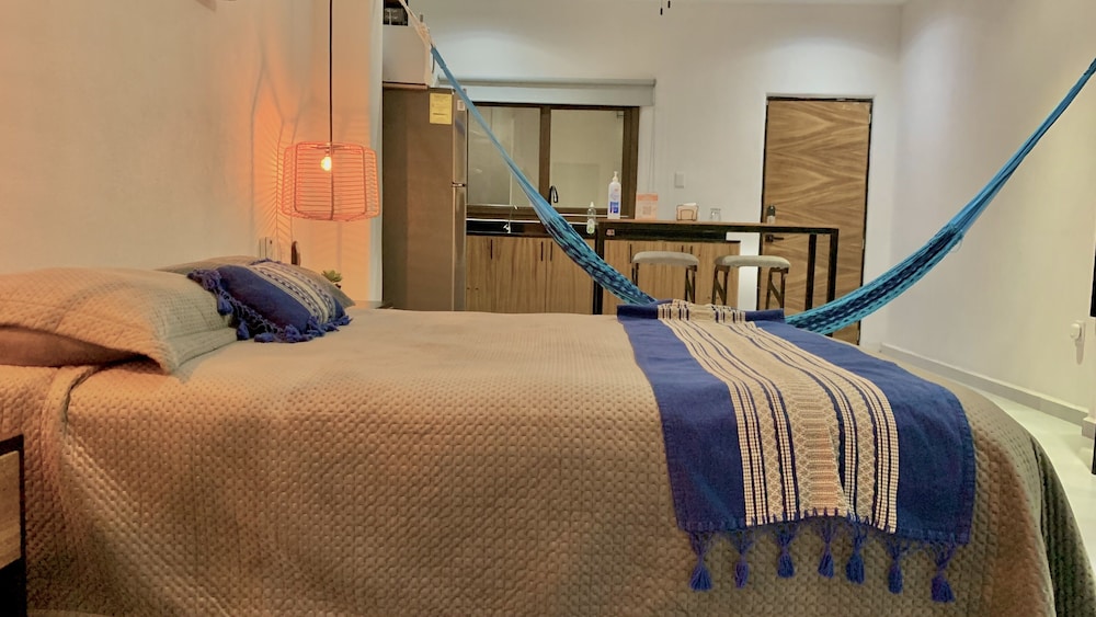 casa makawe adults only