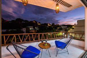 casa makawe adults only