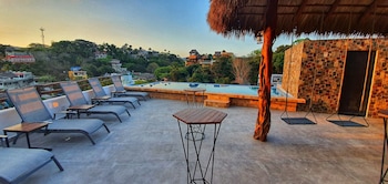 casa makawe adults only