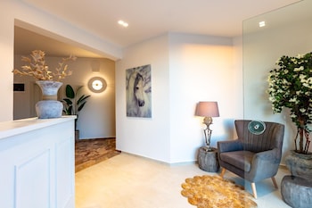 pinelopi beach suites