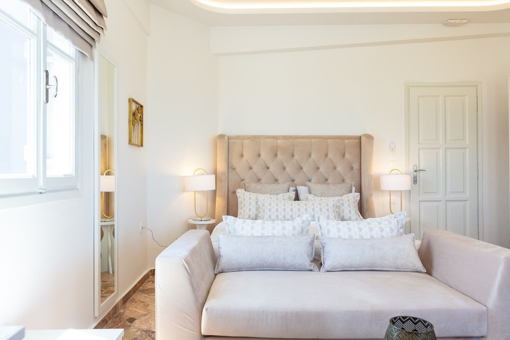 pinelopi beach suites