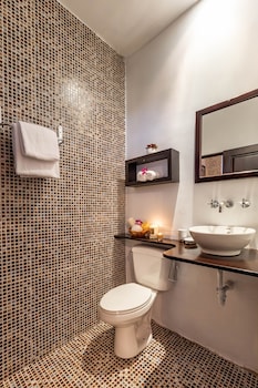 alajuela city hotel and guest house