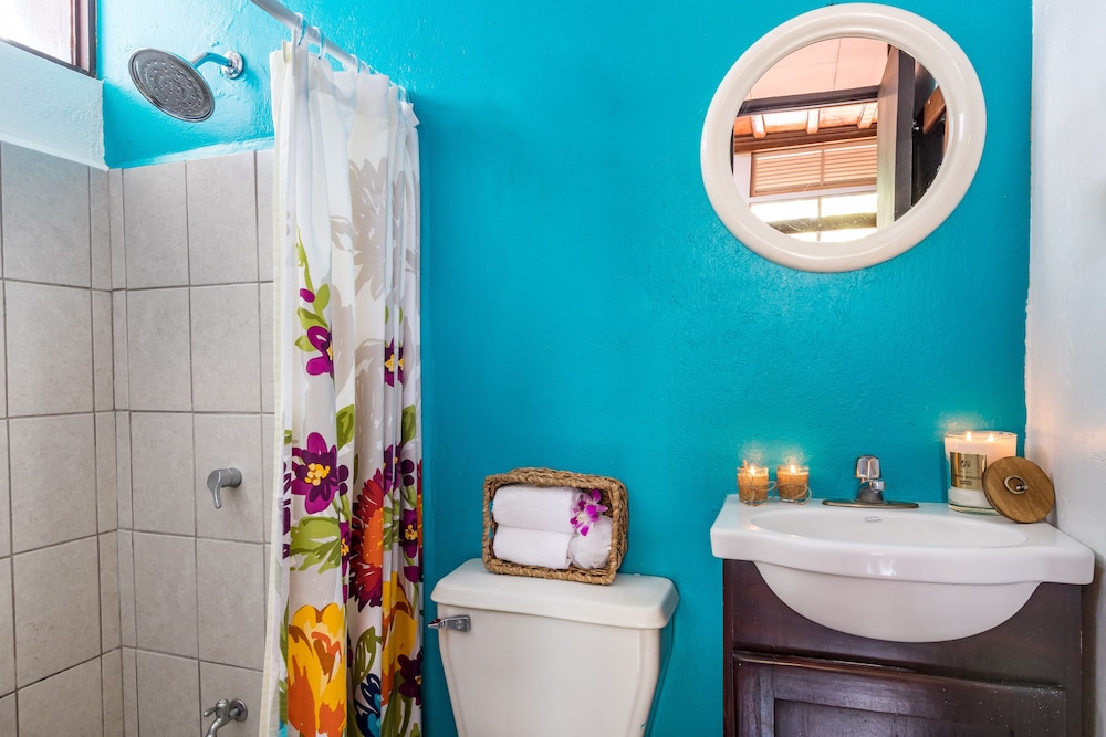 alajuela city hotel and guest house