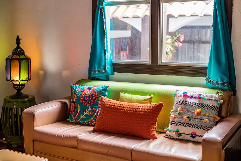 alajuela city hotel and guest house