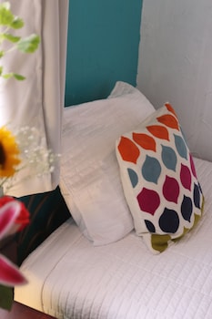 alajuela city hotel and guest house