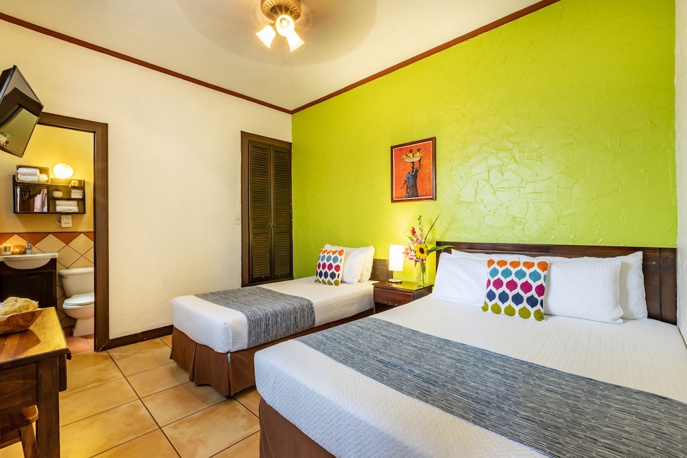 alajuela city hotel and guest house