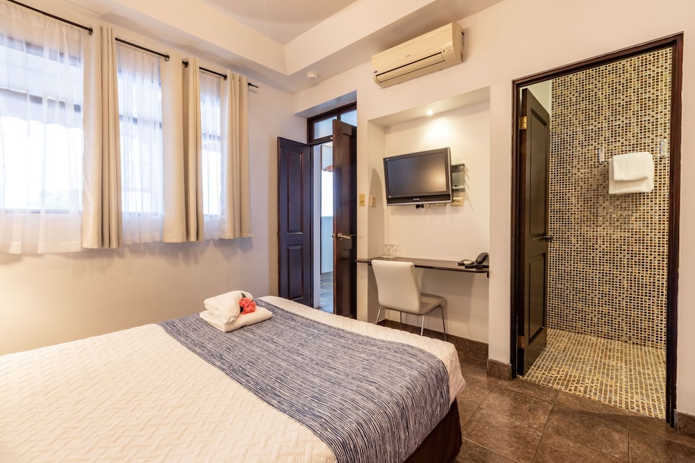 alajuela city hotel and guest house