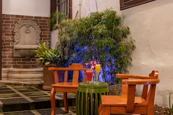 alajuela city hotel and guest house