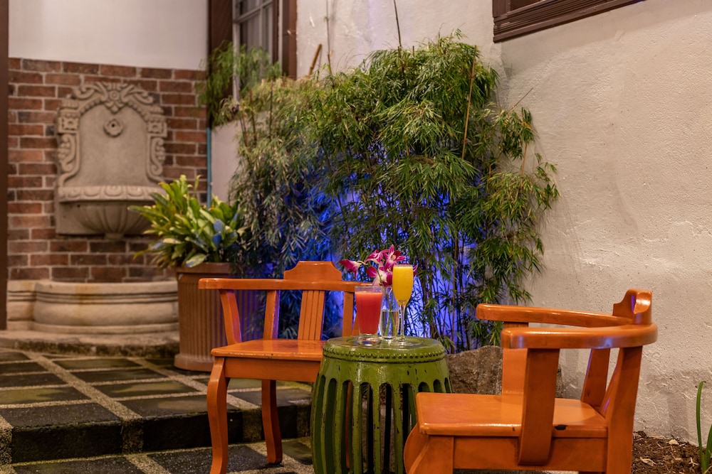 alajuela city hotel and guest house