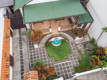 alajuela city hotel and guest house