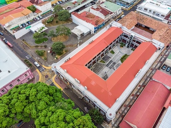 alajuela city hotel and guest house