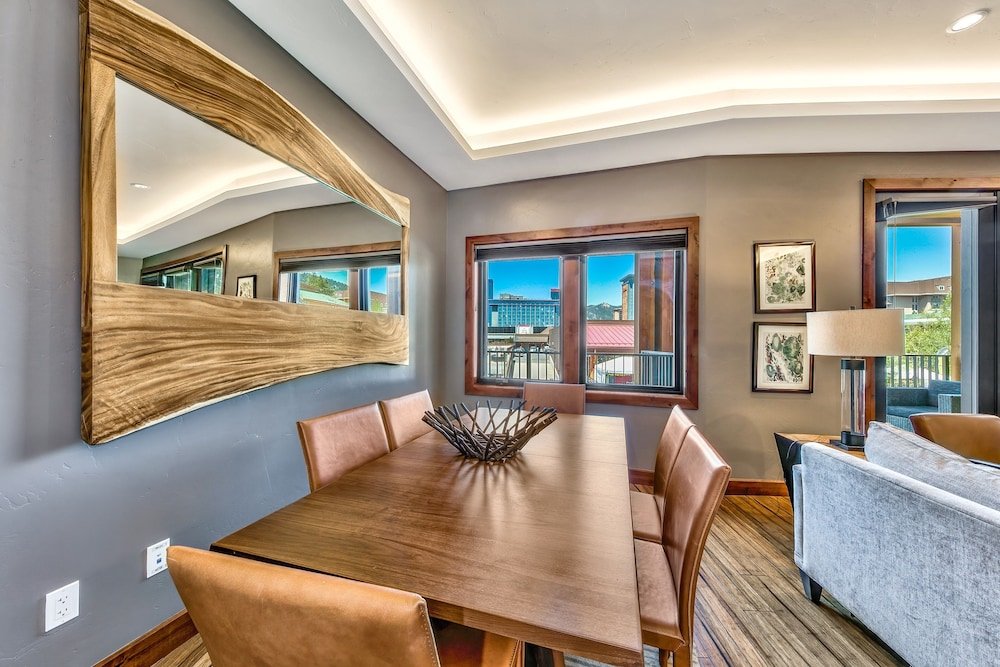 2 br 2 ba luxury condo walk to south lake tahoe
